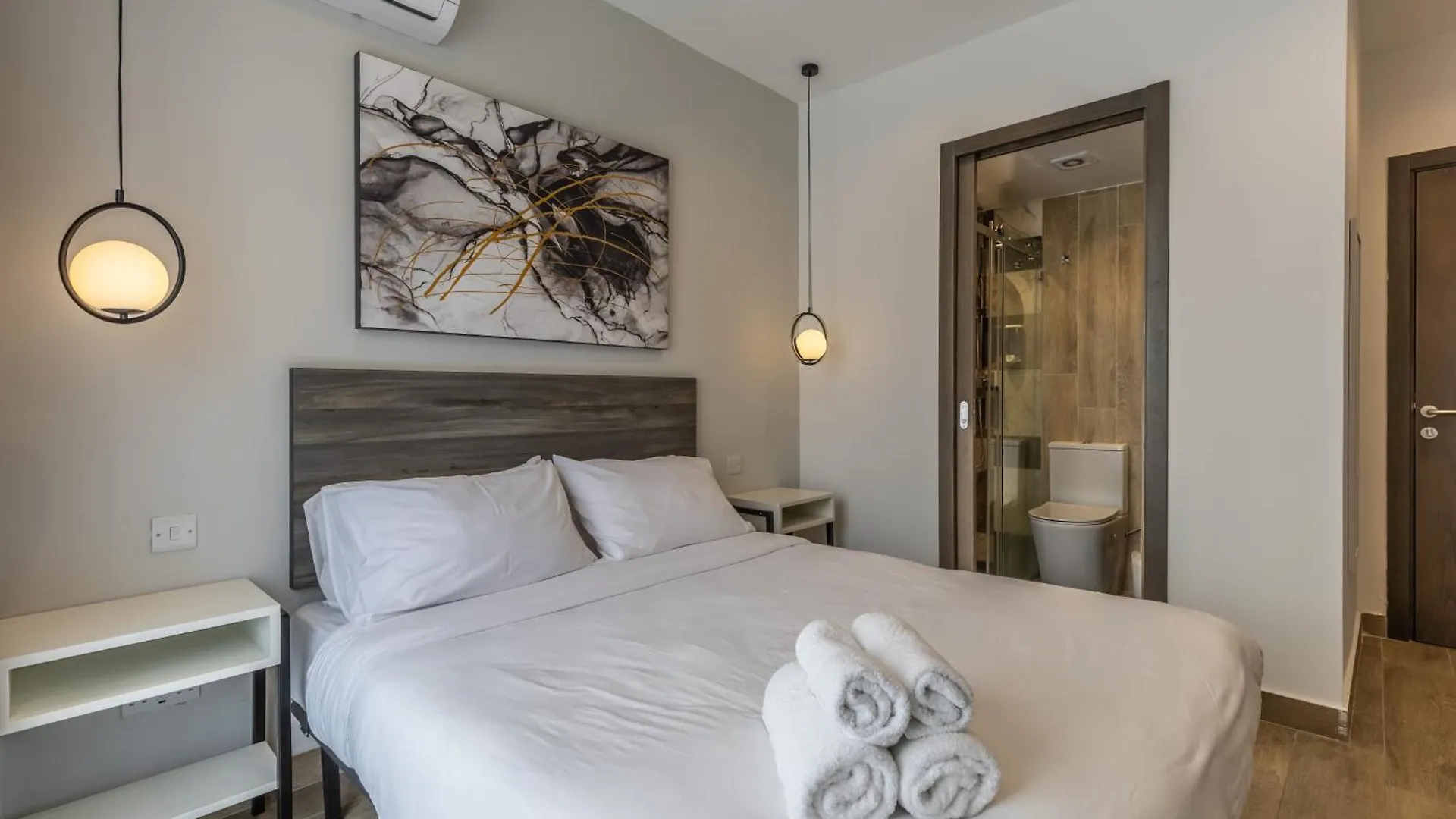 Studio 31 With Kitchenette At The New Olo Living Saint Julian's 0*,  Malta