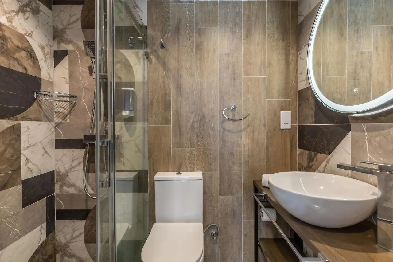 Studio 31 With Kitchenette At The New Olo Living Saint Julian's 0*,  Malta